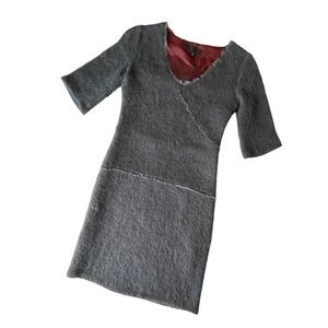 Jill Stuart Soft Fitted Gray V-Neck Sweater Dress, Felted Wool Look, size 2